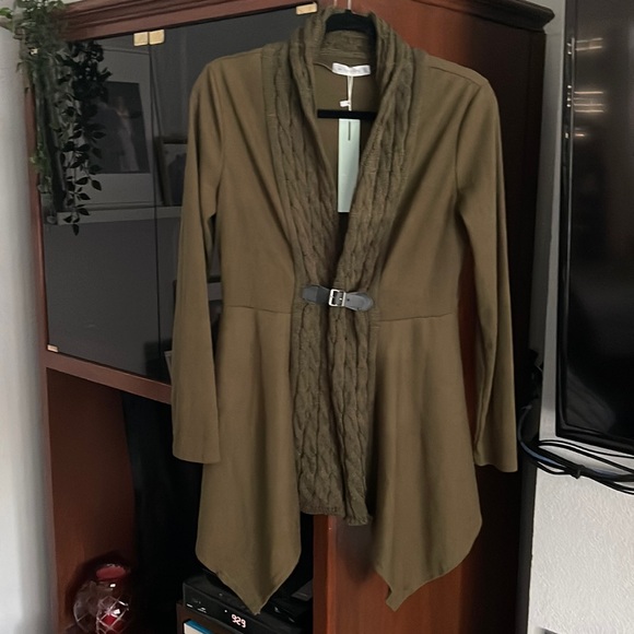 NWT Dressfo Olive/Army Green Sweater - Picture 1 of 5